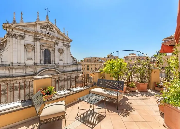 Casa Colonna, A Burghesius